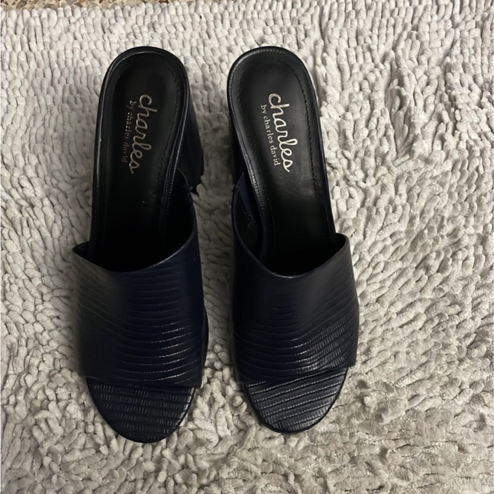 Charles By Charles David Mule Platform Sandal Siz… - image 1